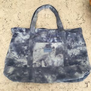 🌻Victoria Secret’s “ pink” tie dye tote